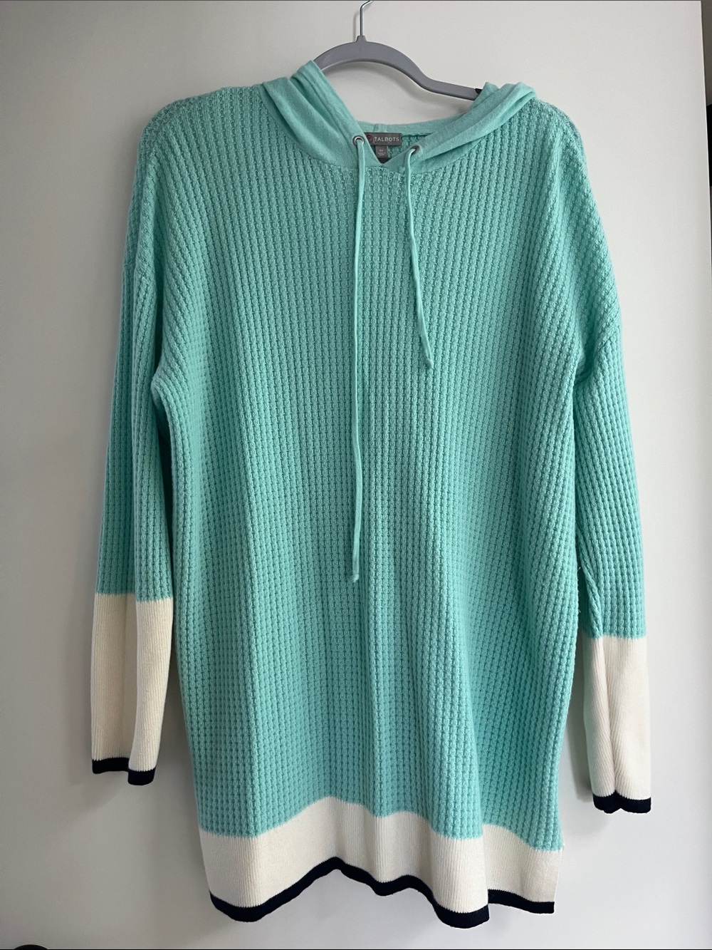 Women’s Mint Green Hooded Knit Sweater with Contrast Trim